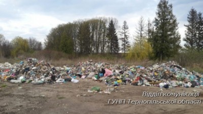 Сміття, яке ідентифікують як львівське, знаходять по всій Тернопільщині