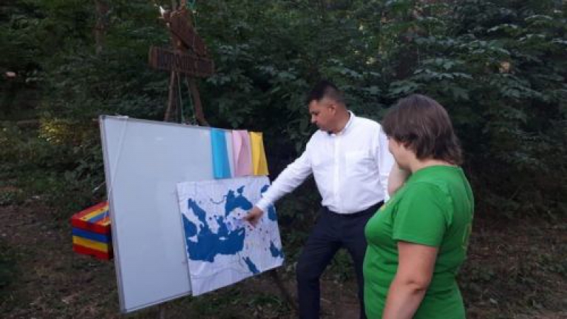Віктор Овчарук завітав на Всеукраїнський пластовий табір