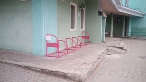 У Тернополі з&#039;явилася експериментальна парковка для ... дитячих колясок