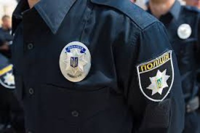 У Тернополі п&#039;яна жінка накинулась на патрульних