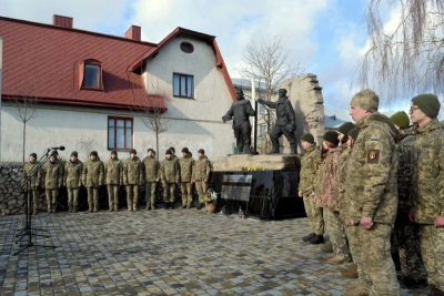 У Збаражі вшанували пам&#039;ять Героїв Небесної Сотні