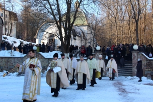 Тисячі прочан взяли участь у богослужіннях в Зарваниці на Тернопільщині (фото)
