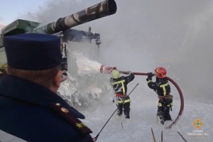 На Тернопільщині майже дотла згорів комбайн