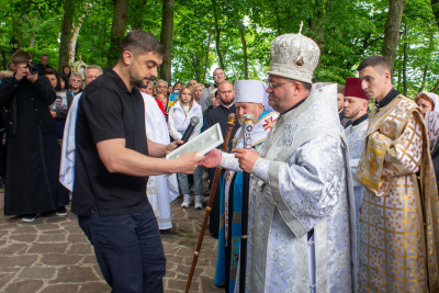 Відзнаку &quot;Золоте серце&quot; отримав священик з Тернопільщини