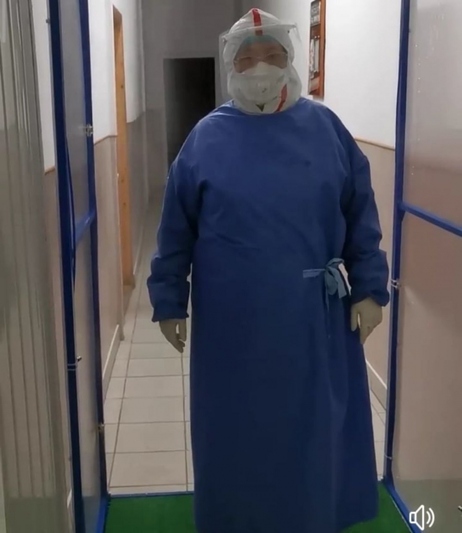 У районній лікарні на Тернопільщині встановили рамки для дезінфекції (фото, відео)