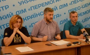 Тернопільська «Свобода» чекає на рішення ТВК щодо трьох екс-партійців і не боїться перевиборів