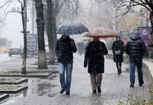 Мокрий сніг, дощ та ожеледицю прогнозують сьогодні на Тернопільщині