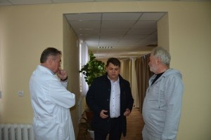 Голова облради Віктор Овчарук оглянув хід реконструкції очисних споруд в унікальній лікарні на Тернопільщині (фото)