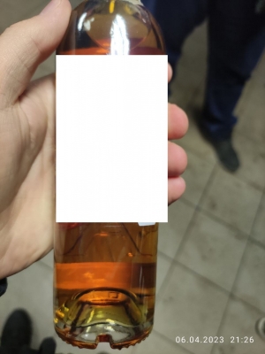Під час комендантської години у Тернополі водієві іномарки продали алкоголь. П&#039;яного кермувальника затримала поліція