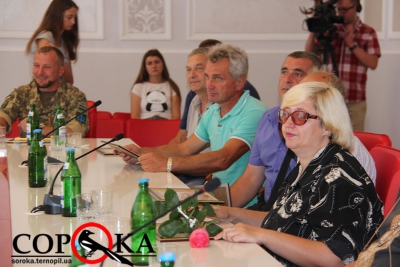 Дев’ятеро жителів Тернопільщини отримали сертифікати на придбання житла (фото)