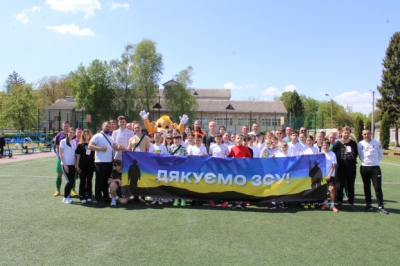 У Тернополі під час благодійного футбольного турніру зібрали понад 26 тисяч гривень для ЗСУ