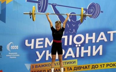 Юна важкоатлетка з Тернопільщини успішно виступила на чемпіонаті Європи