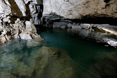 Найглибше підземне озеро України на Тернопільщині – диво, до якого непросто дістатися