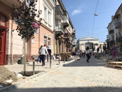 Вулиця у центральній частині Тернополя відновлює свій історичний вигляд
