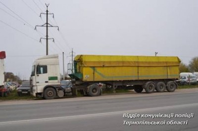 Куди прямувало львівське сміття на тернопільських вантажівках з&#039;ясує поліція