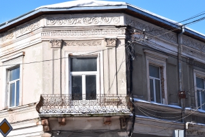 В організації незаконної приватизації історичної будівлі у центрі Тернополя підозрюють ексзаступника мера