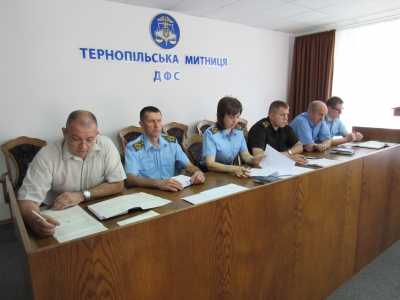 Основні аспекти спецоперації «Бастіон» та роботу Тернопільської митниці ДФС обговорили під час наради