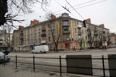 Багатоповерхівка у центрі Тернополя може злетіти в повітря через крадія електроструму