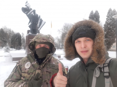 У Тернополі пам’ятник Герою України відтепер охоронятимуть