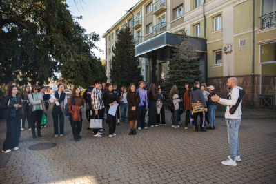 Класичний університет організував пленер «Барви Тернополя» у парку Шевченка (фото)