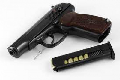 У мешканця Тернопільщини поліцейські вилучили бойовий пістолет та набої до нього