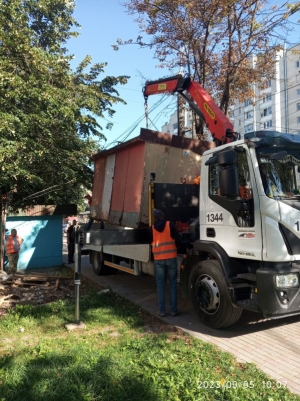 У Тернополі демонтували кіоск