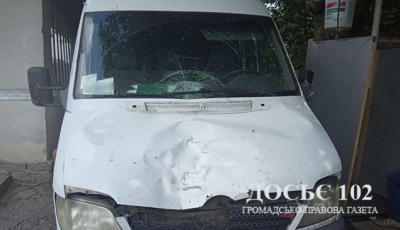У Тернопільській області водій Mercedes-Benz Sprinter насмерть збив чоловіка і втік з місця ДТП