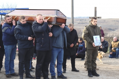 У Байковецькій громаді прощаються з Олегом Саїком, який загинув під Бахмутом