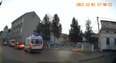 У місті на Тернопільщині водії порушують правила дорожнього руху (відео)