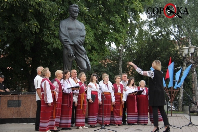У Тернополі відзначили 164-у річницю народження Каменяра (фоторепортаж)