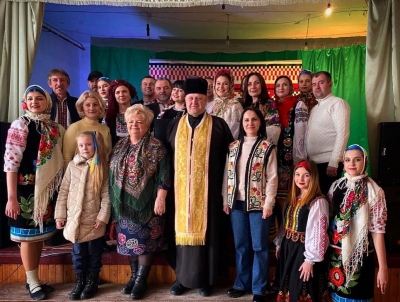 У громаді на Тернопільщині відбувся благодійний концерт на підтримку ЗСУ (фото)