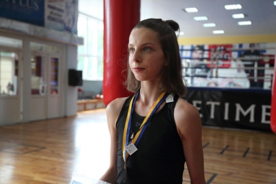 У Тернополі нагородили чемпіонку України з боксу серед юнаків і дівчат