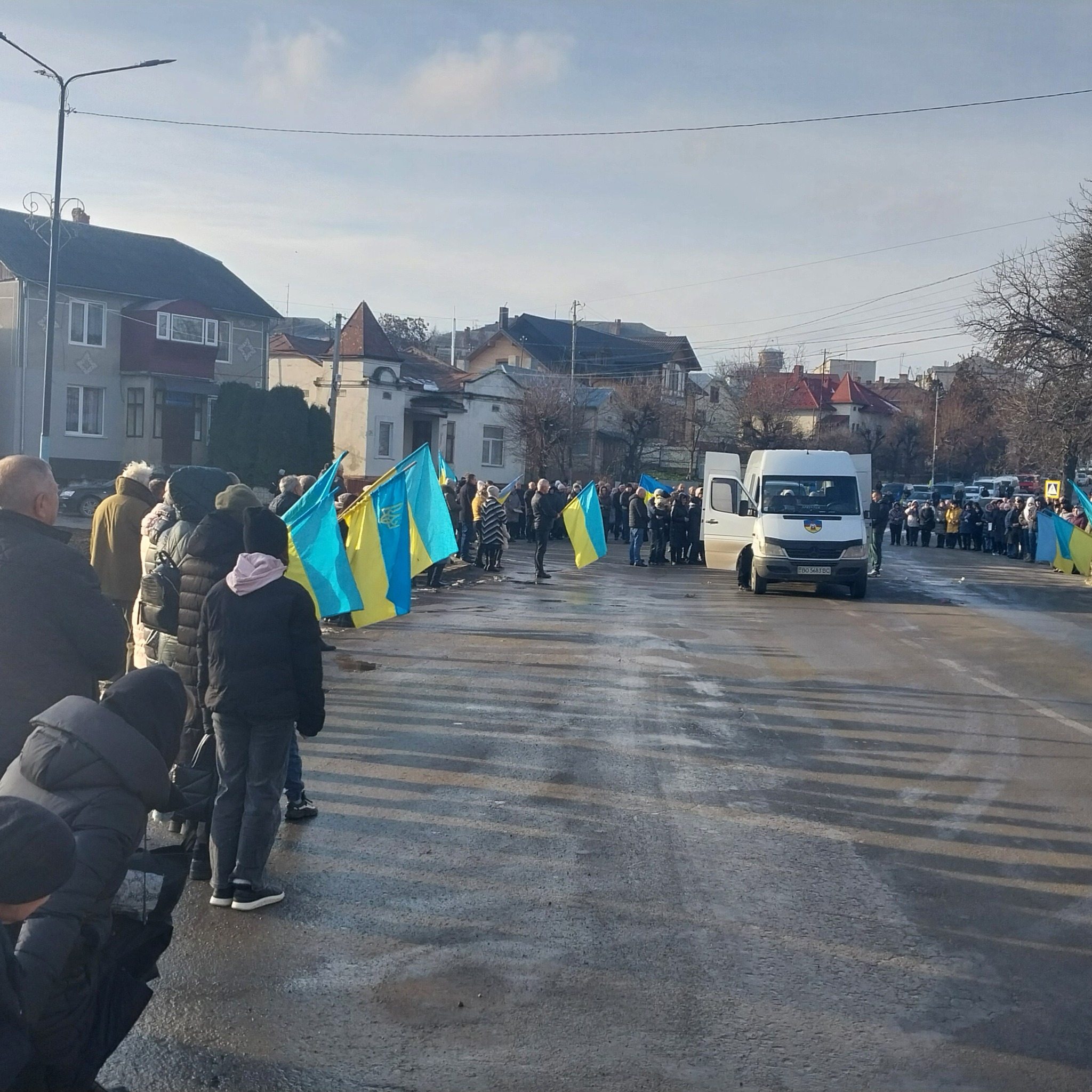 Громада Тернопільщини попрощалася з полеглим захисником Михайлом Бурим