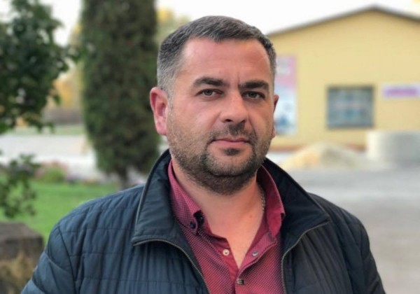 На виборах до Лановецької ОТГ список УКРОПу очолив волонтер Валерій Собчук