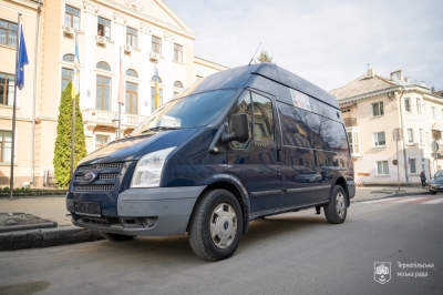 На передову з Тернополя передали черговий вантажний автомобіль