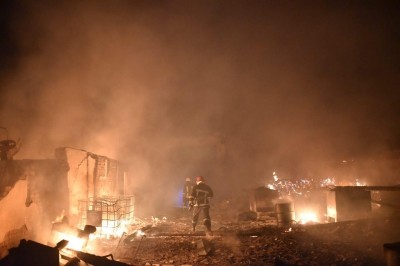 У пожежі на Тернопільщині вогонь знищив складське приміщення, де зберігалися зернові та бобові культури