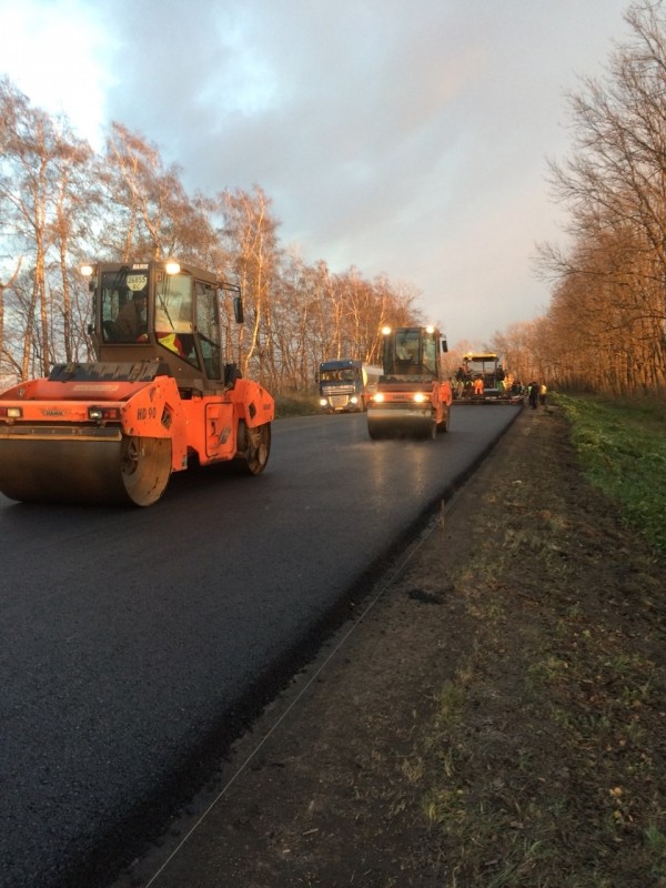 Служба доріг Тернопільщини не припиняє роботи на міжнародних автотрасах