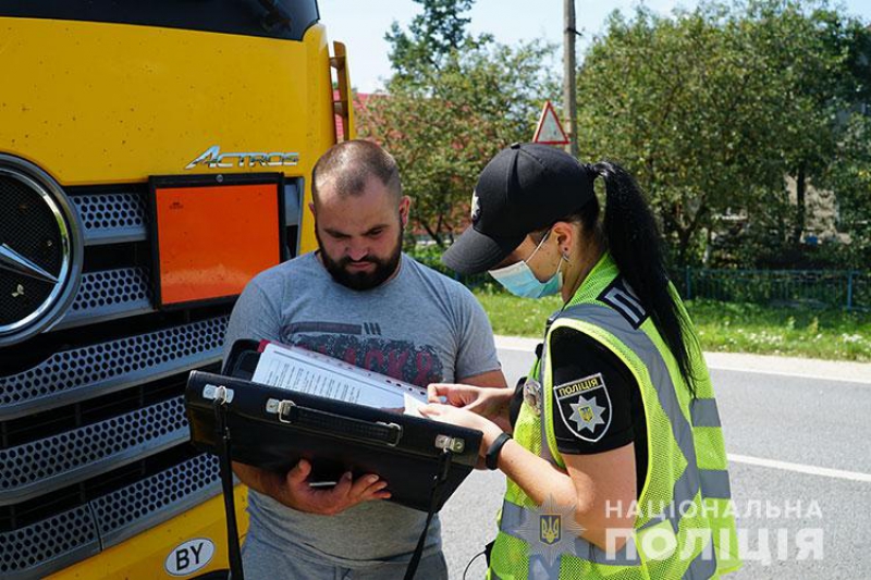 Тернопільські поліцейські задокументували понад 5 500 порушень правил дорожнього руху