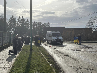 У громаді на Тернопільщині зустріли полеглого захисника