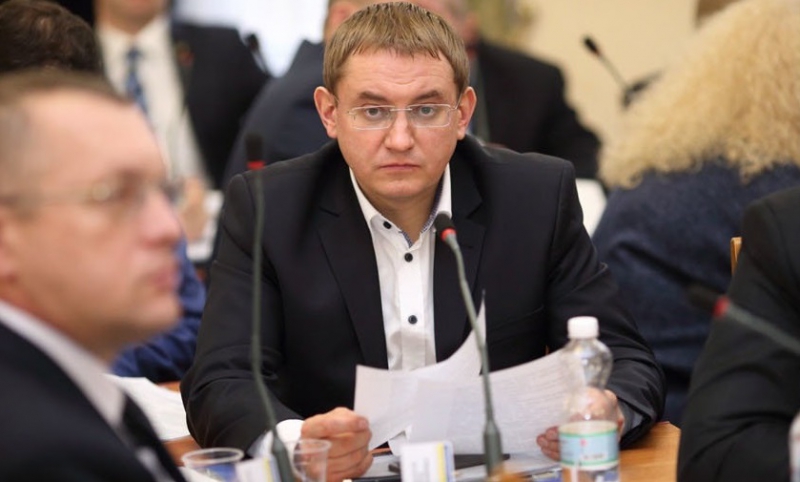 Андрій Грицишин вимагає від уряду додаткового фінансування освітян в умовах карантину
