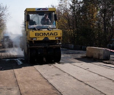 Дорогу на Тернопільщині, яка вже 12 років аварійна, нещодавно почали ремонтувати