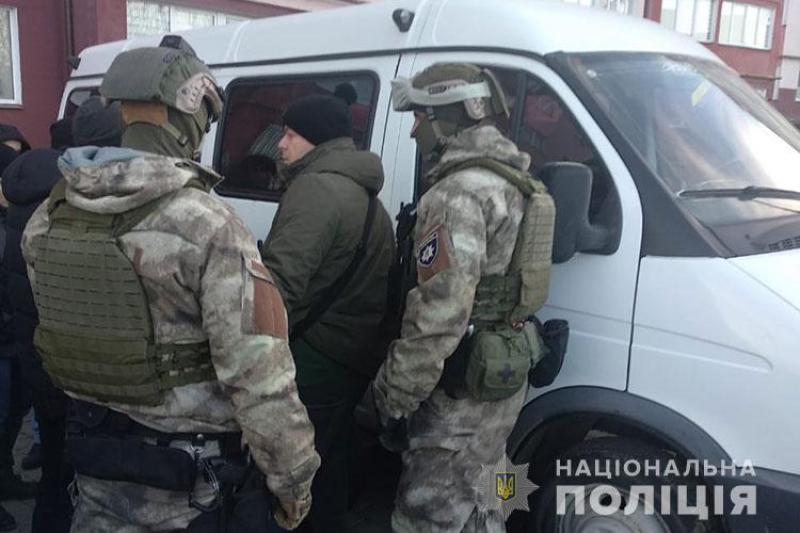 Справу організованої злочинної групи, що займалася підробкою документів, слідчі Тернопільщини скерували до суду