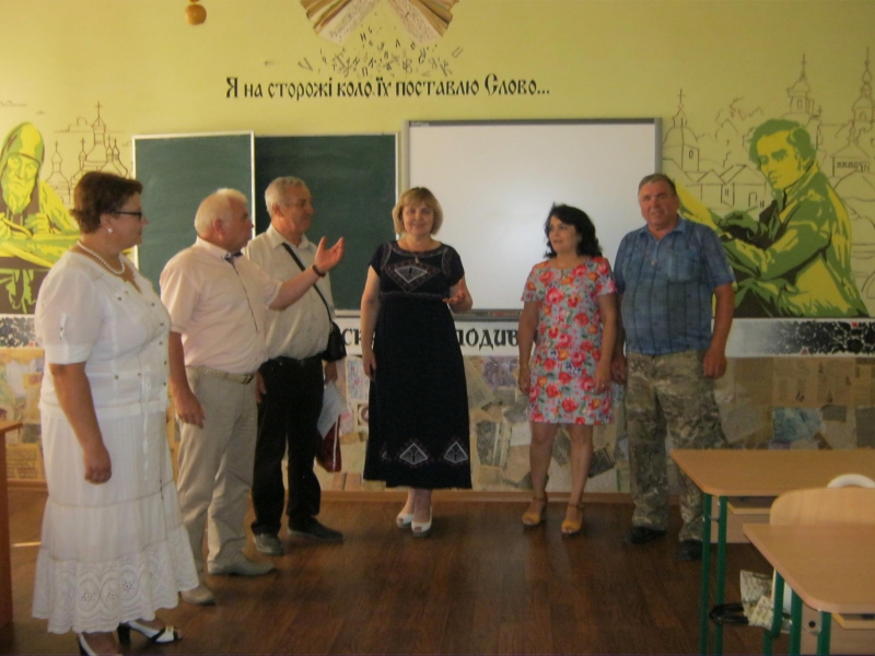 Як на Тернопільщині готують освітні заклади до початку нового навчального року?