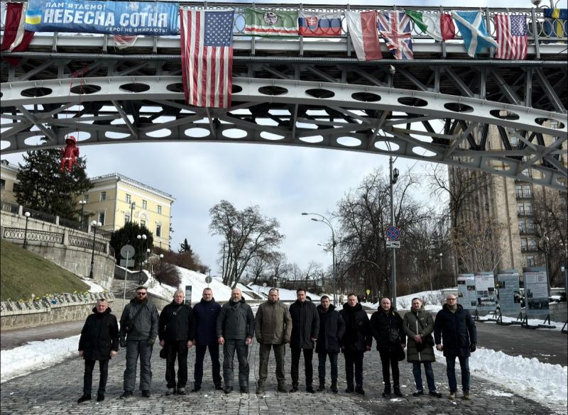 «Не забудемо. Не пробачимо», - керівник «Української команди» Артур Палатний на вшануванні пам’яті Героїв Небесної Сотні