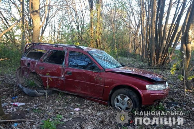 На Тернопільщині легківка &quot;врізалася&quot; у рейсовий автобус