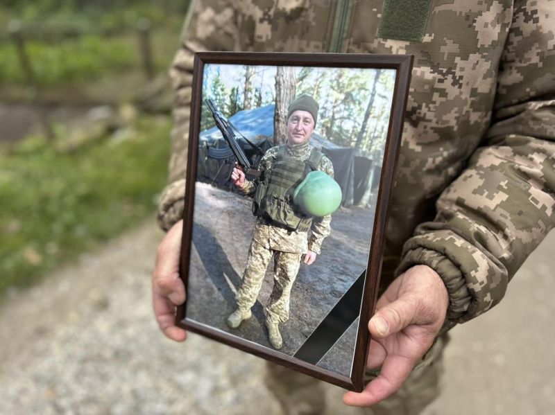 У громаді на Тернопільщині провели в останню земну дорогу полеглого Героя Івана Ляха