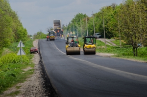 У вихідні на Тернопільщині ремонтували траси державного значення