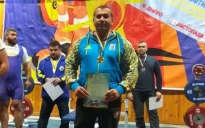 Тернополянин здобув &quot;золото&quot; кубку України з пауерліфтингу