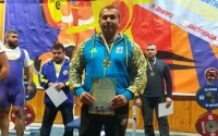 Тернополянин здобув "золото" кубку України з пауерліфтингу