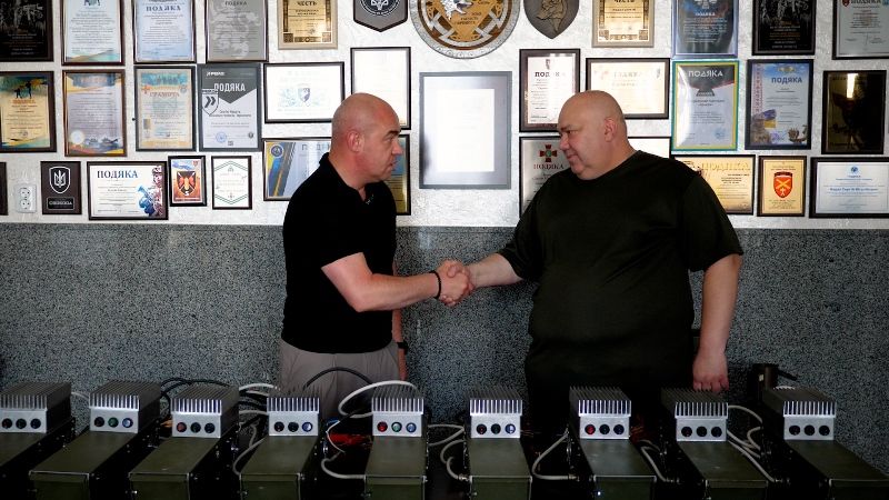 Тернопіль для ЗСУ: шість квадрокоптерів DJI Mavic для бійців 24-ї бригади ім. короля Данила